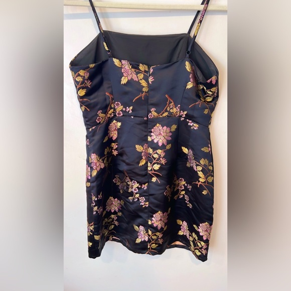 Superdown Amerie Brocade Mini Dress Black Floral Satin Slip Dress NWOT Revolve - Picture 8 of 8